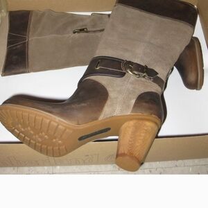 NEW TIMBERLAND'S WATERPROOF Women Knee-High Boots Suede, Leather 9 8.5 TAN BROWN